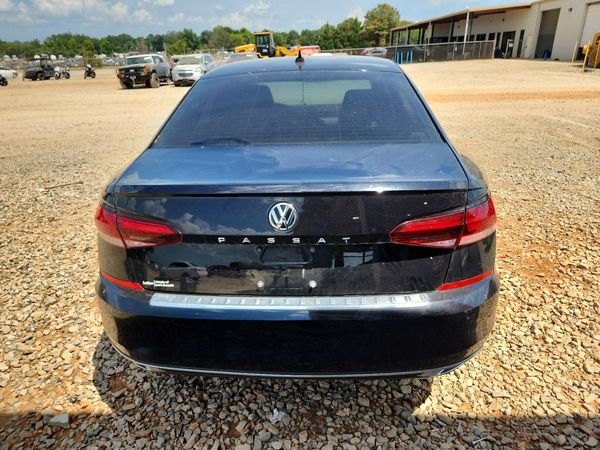 2021 VOLKSWAGEN PASSAT SE