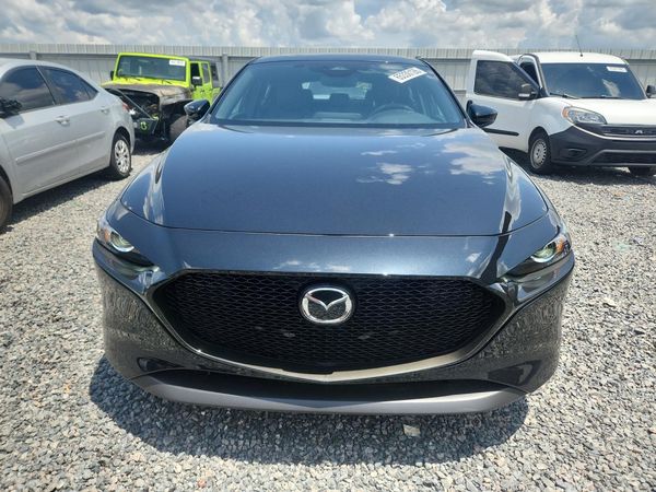 2026 MAZDA 3