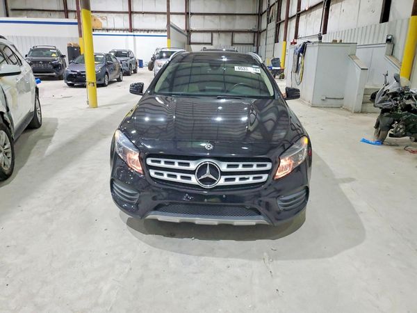 2018 MERCEDES-BENZ GLA