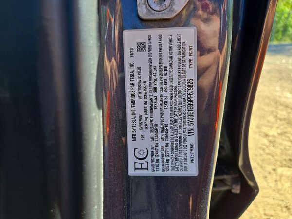 2023 TESLA MODEL 3