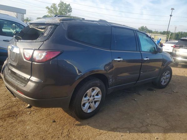 2014 CHEVROLET TRAVERSE LS