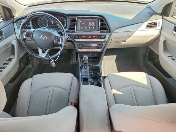 2019 HYUNDAI SONATA