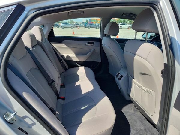 2019 HYUNDAI SONATA