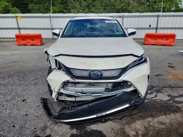 2021 TOYOTA VENZA