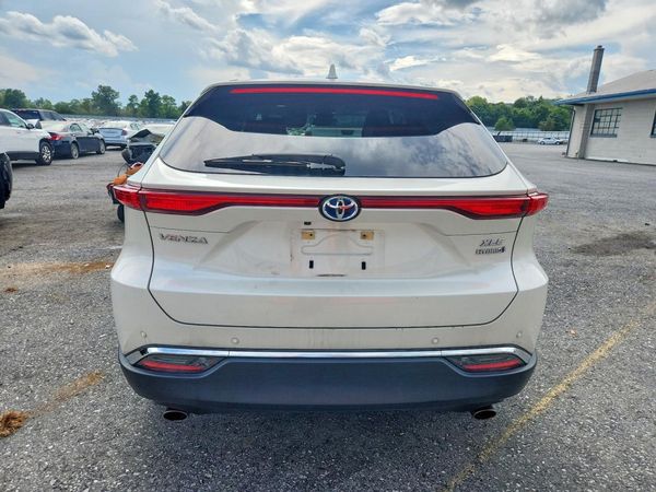 2021 TOYOTA VENZA