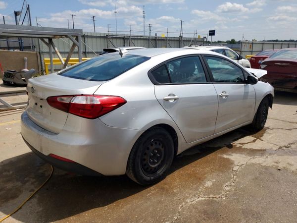 2015 KIA FORTE