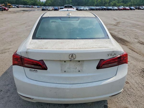 2016 ACURA TLX Base