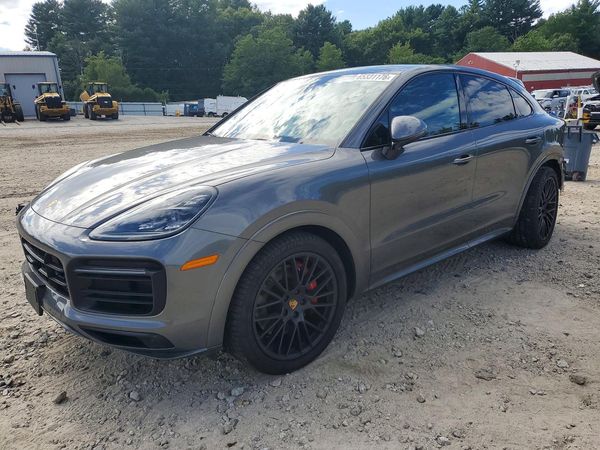 2021 PORSCHE CAYENNE GTS Coupe