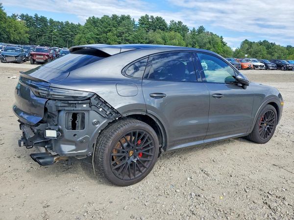 2021 PORSCHE CAYENNE GTS Coupe