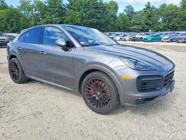 2021 PORSCHE CAYENNE GTS Coupe
