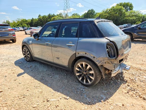 2016 MINI COOPER