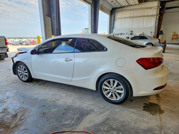 2016 KIA FORTE KOUP