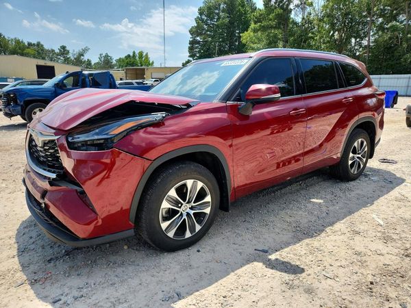 2021 TOYOTA HIGHLANDER