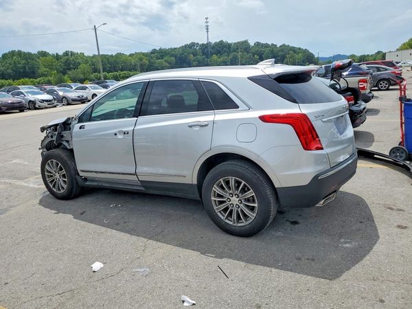 2017 CADILLAC XT5 Luxury