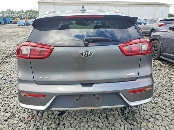 2017 KIA NIRO