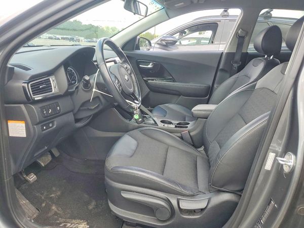 2017 KIA NIRO