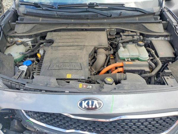 2017 KIA NIRO