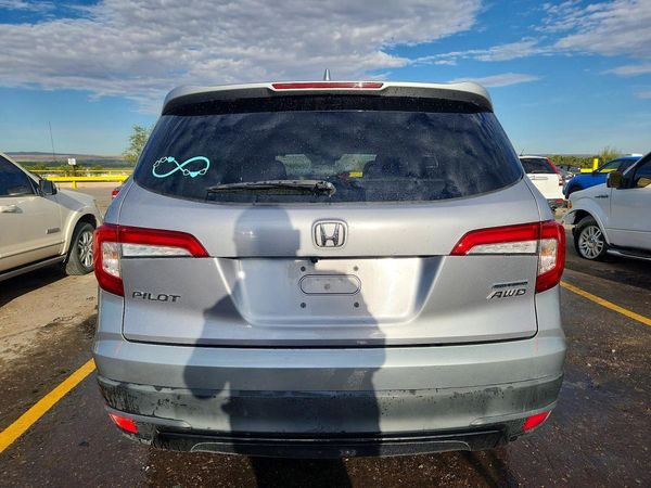 2021 HONDA PILOT SE