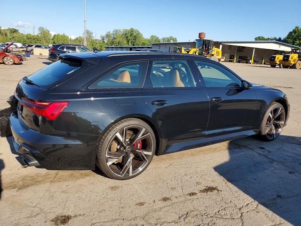 2023 AUDI RS6 quattro