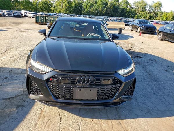 2023 AUDI RS6 quattro
