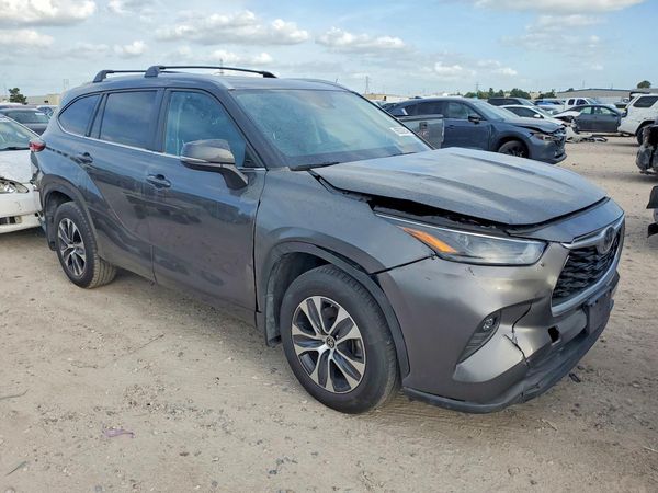 2023 TOYOTA HIGHLANDER