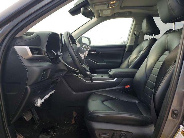 2023 TOYOTA HIGHLANDER