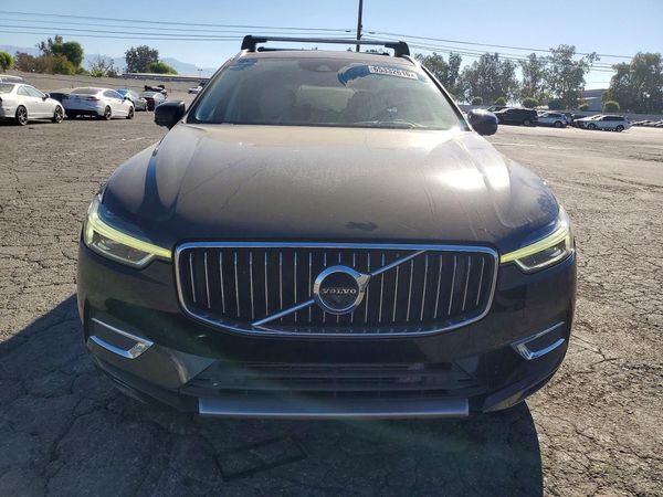 2019 VOLVO XC60 Inscription