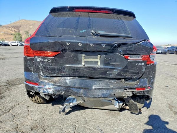 2019 VOLVO XC60 Inscription