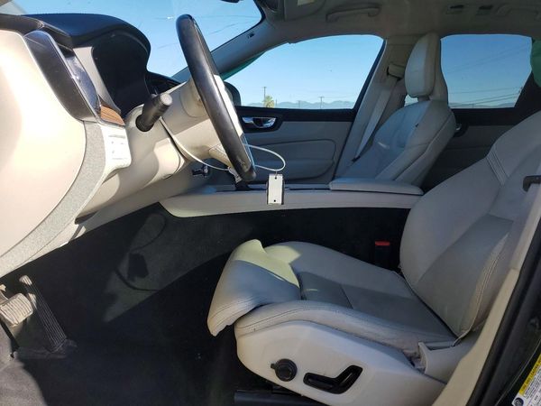 2019 VOLVO XC60 Inscription