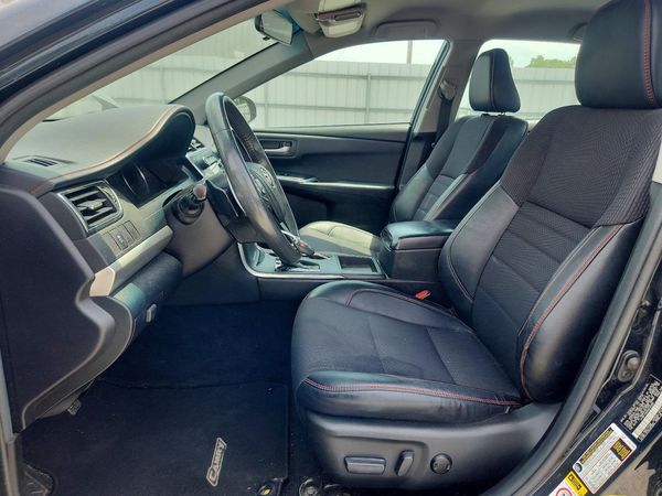 2017 TOYOTA CAMRY LE/SE/XLE/XSE — DENT