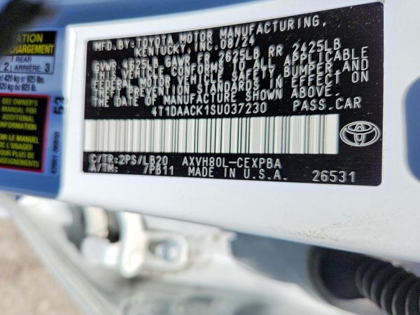 2025 TOYOTA CAMRY