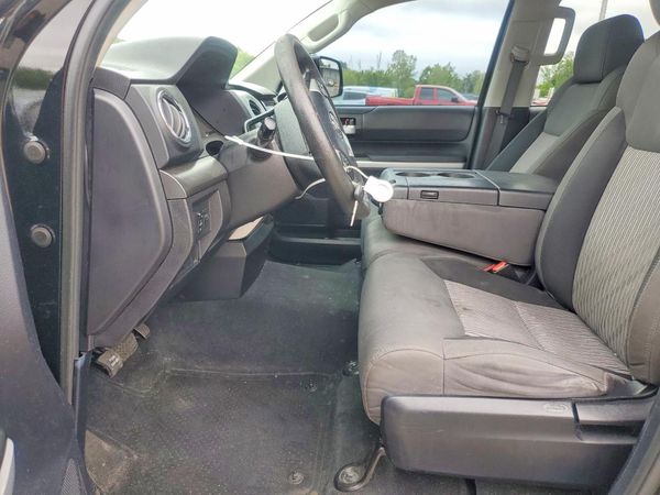 2014 TOYOTA TUNDRA SR5