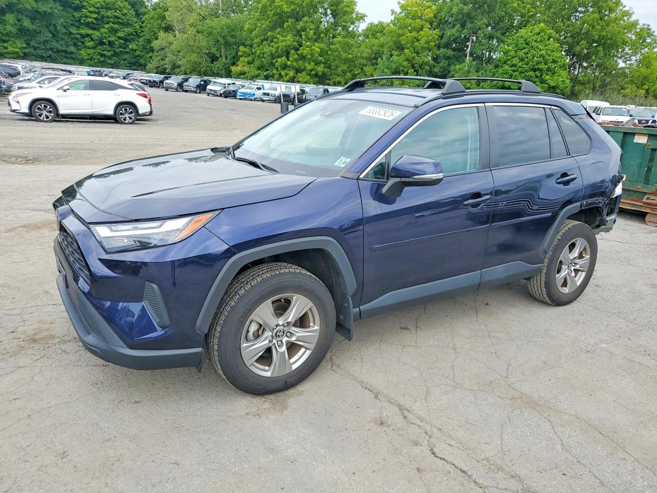 2024 TOYOTA RAV4 XLE