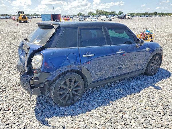 2017 MINI COOPER