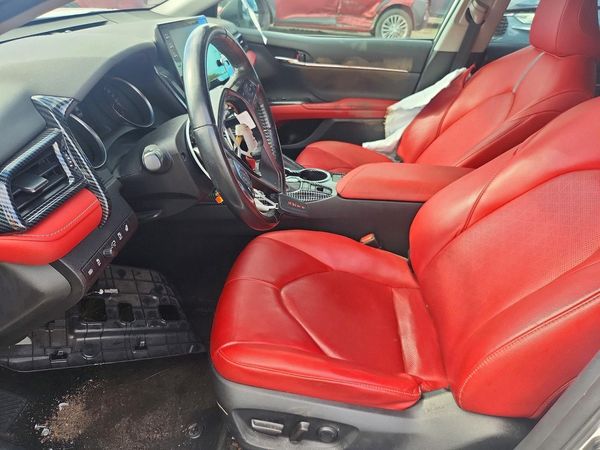 2022 TOYOTA CAMRY XSE