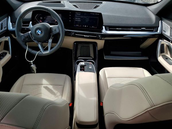 2025 BMW X1 xDrive28i