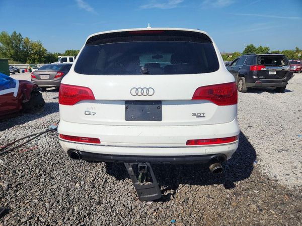 2015 AUDI Q7 Premium Plus