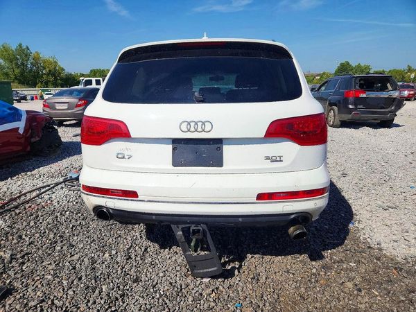 2015 AUDI Q7 Premium Plus