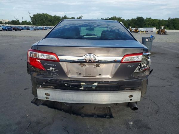 2013 TOYOTA CAMRY