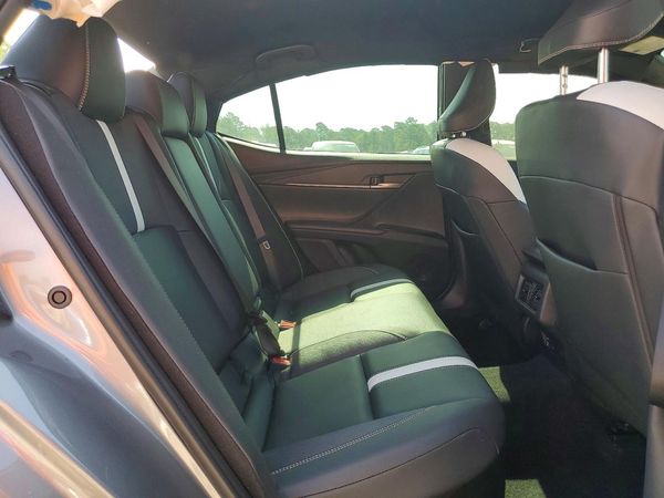 2026 TOYOTA CAMRY