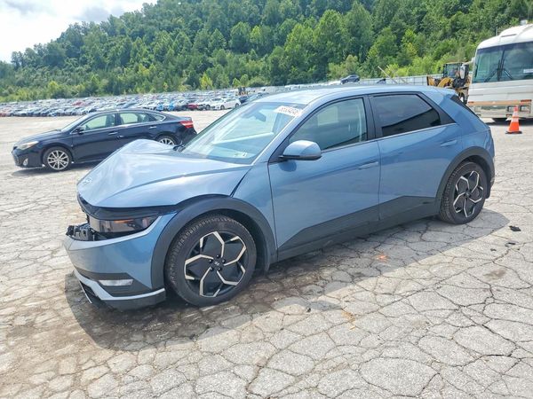 2022 HYUNDAI IONIQ SE — Front 3/4