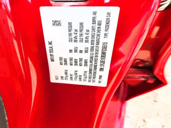 2021 TESLA MODEL 3