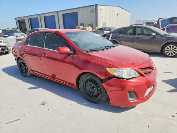 2013 TOYOTA COROLLA