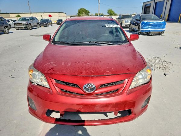 2013 TOYOTA COROLLA