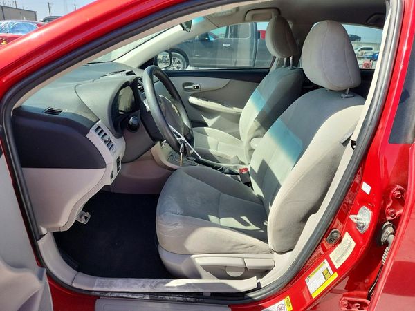 2013 TOYOTA COROLLA