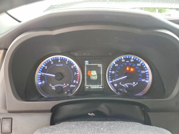2018 TOYOTA HIGHLANDER LE/LE Plus