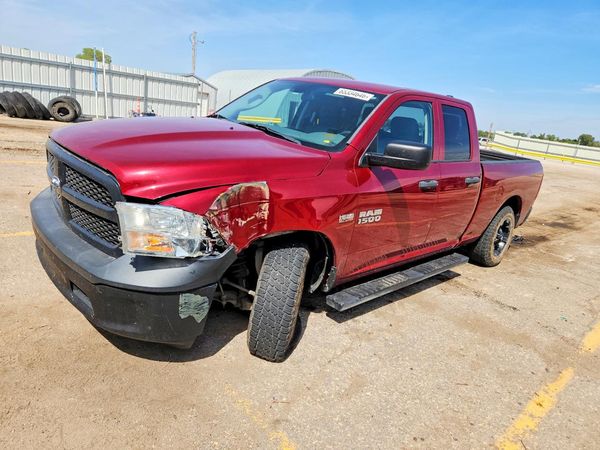 2014 RAM 1500 ST QUAD CAB 4X4