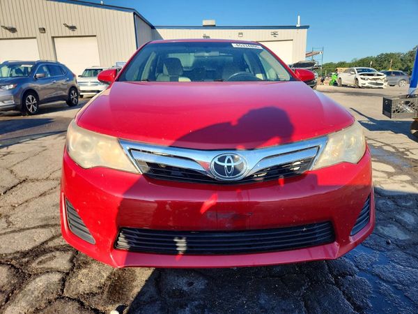2012 TOYOTA CAMRY