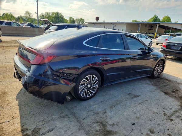 2023 HYUNDAI SONATA Limited
