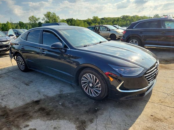 2023 HYUNDAI SONATA Limited